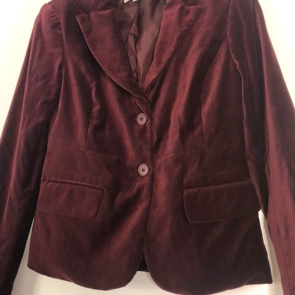 NEW YORK & COMPANY STRETCH PURPLE CRUSHED VELVET SUIT JACKET SIZE 0 - Picture 3 of 6